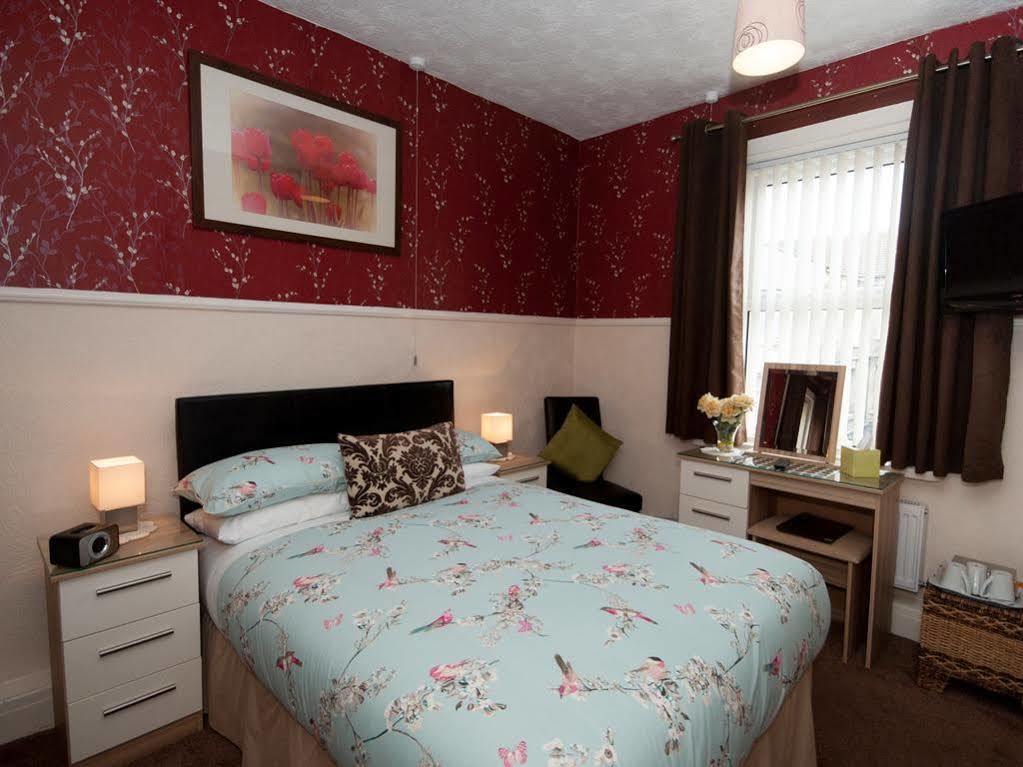 Valentine Lodge Over 21 Adult Couples Only Blackpool Eksteriør billede