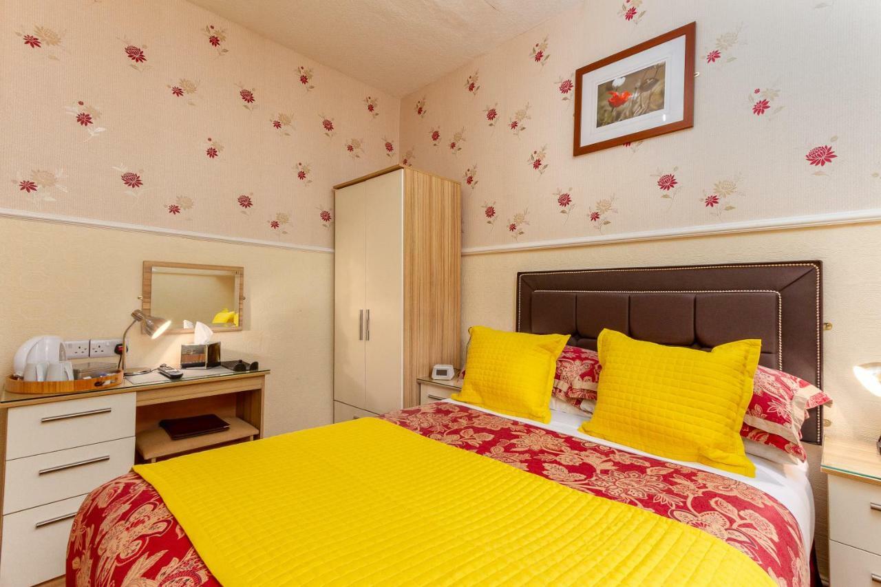 Valentine Lodge Over 21 Adult Couples Only Blackpool Eksteriør billede