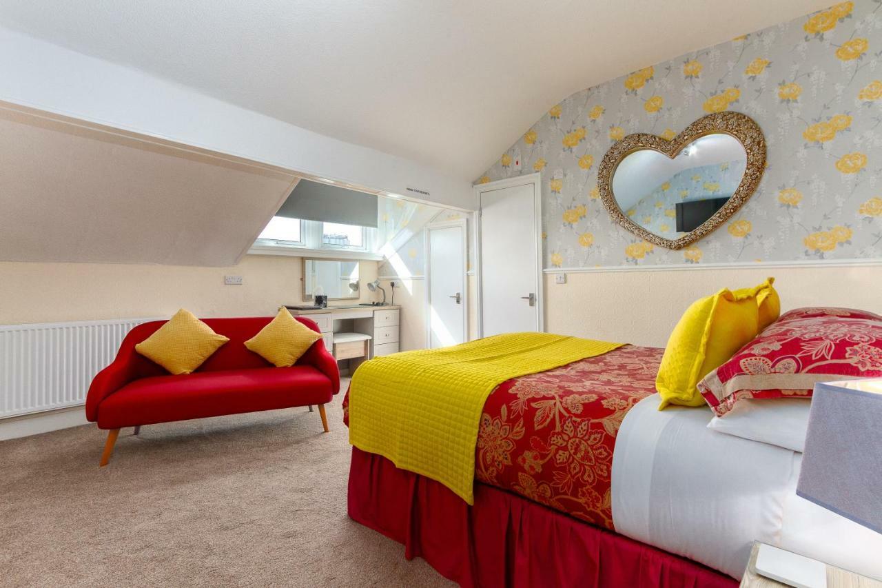 Valentine Lodge Over 21 Adult Couples Only Blackpool Eksteriør billede